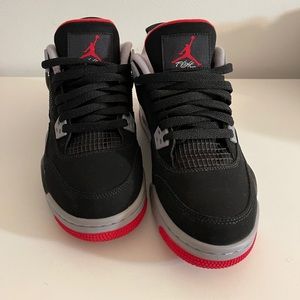 Jordan 4 Bred